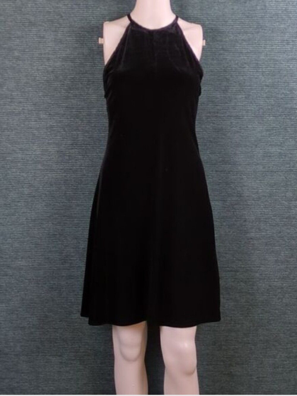 Jessica Howard Black Velvet Dress